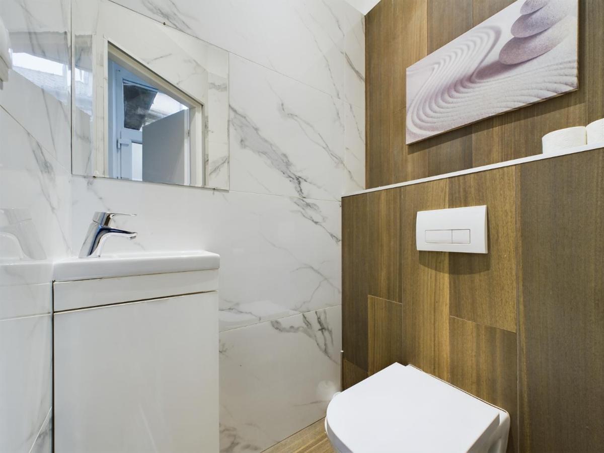 Gray Stylish Central Apartment 부다페스트 외부 사진